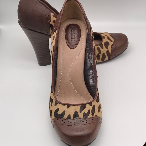 NWT Fossil Sahara Stacked Heel Pump Leather Animal Print Size 8 NIB - Picture 7 of 13